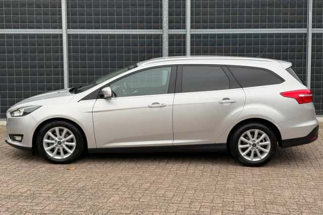 Ford Focus (2017) thumbnail 6