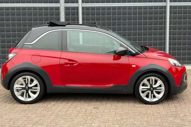 Opel Adam (2015) thumbnail 6