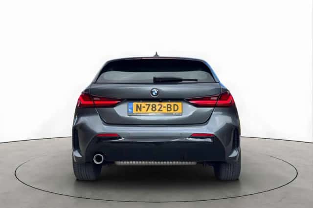BMW 1-Serie (2021) thumbnail 4