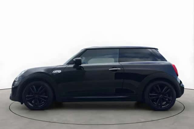 MINI Cooper (2019) thumbnail 2
