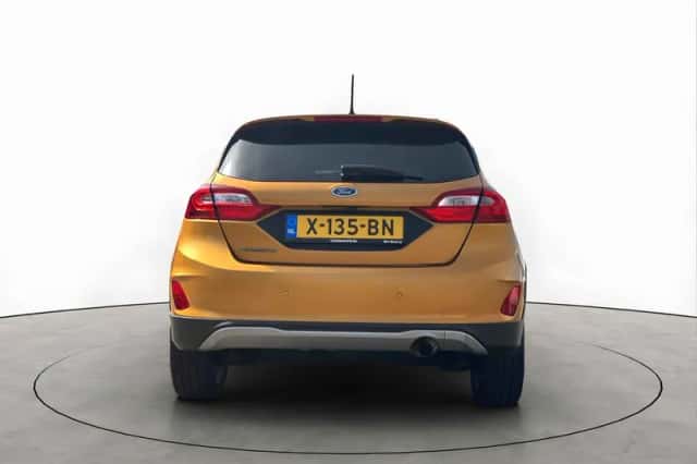 Ford Fiesta (2019) thumbnail 4