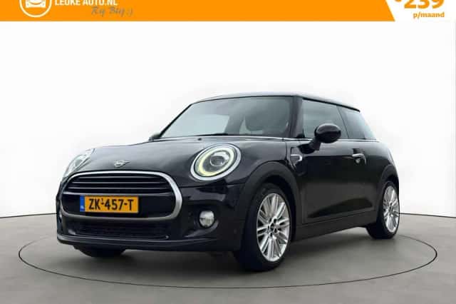 MINI Cooper (2019) thumbnail 1