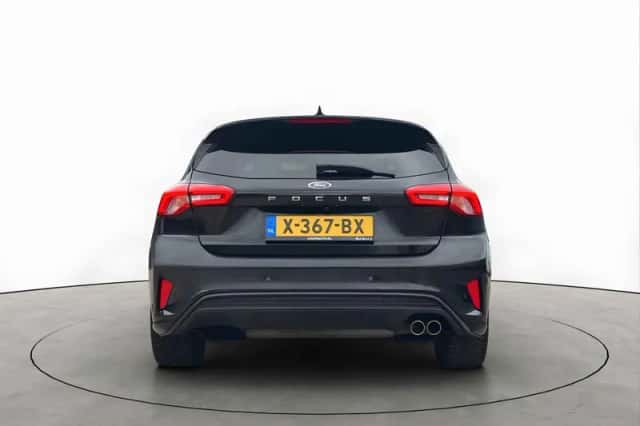 Ford Focus (2020) thumbnail 4