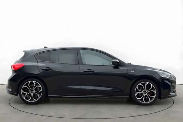 Ford Focus (2020) thumbnail 6