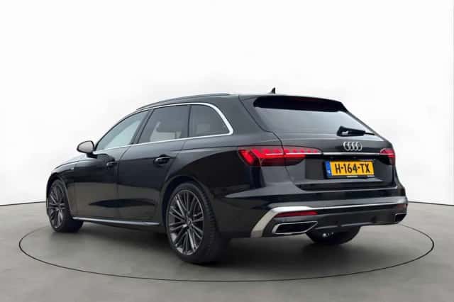 Audi A4 (2020) thumbnail 3