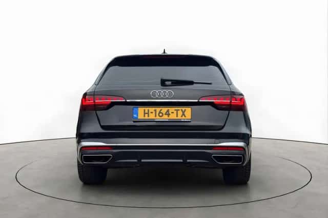 Audi A4 (2020) thumbnail 4