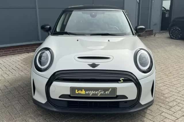 MINI Mini Electric (2021) thumbnail 4