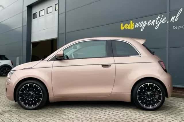 Fiat 500 (2021) thumbnail 6