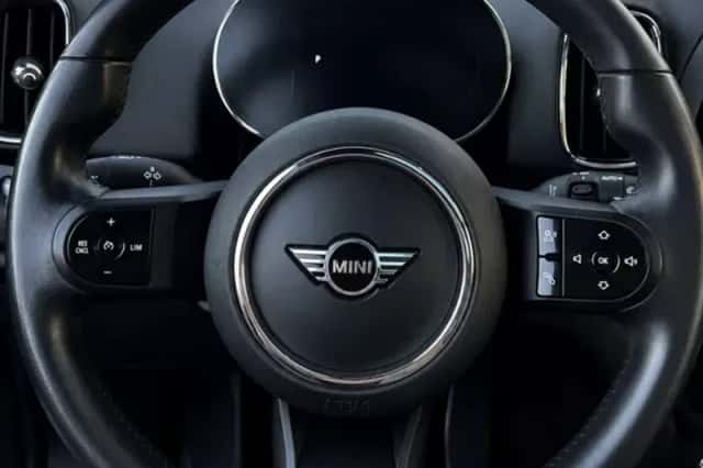 MINI Countryman (2021) thumbnail 6