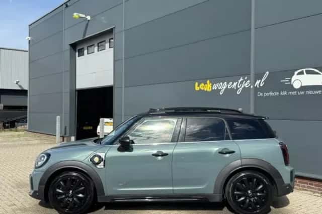 MINI Countryman (2021) thumbnail 6