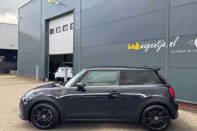 MINI Mini Electric (2021) thumbnail 6
