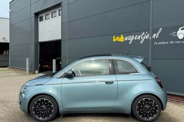Fiat 500 (2021) thumbnail 6