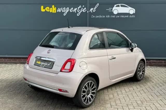 Fiat 500 (2021) thumbnail 2