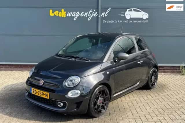 Fiat 500 (2017) thumbnail 1