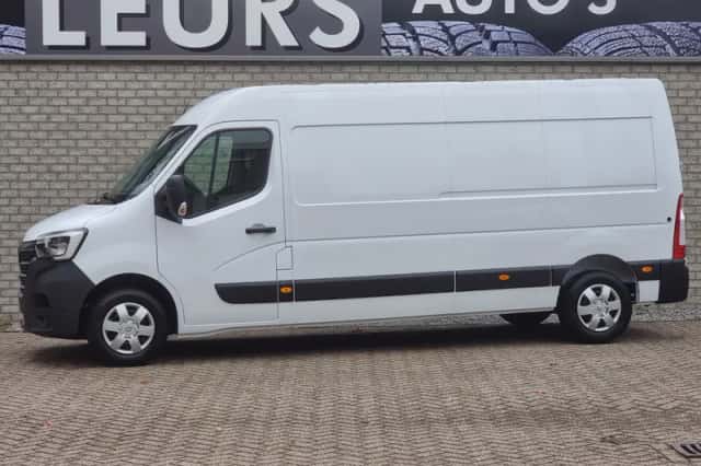 Renault Master (2022) thumbnail 1