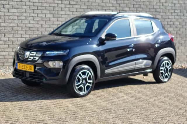 Dacia Spring (2022) thumbnail 3
