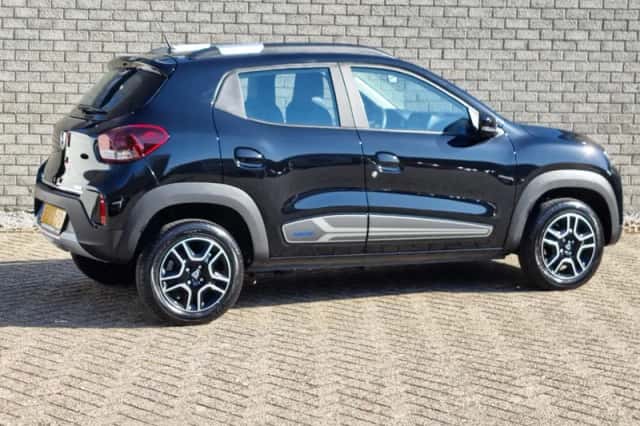 Dacia Spring (2022) thumbnail 5