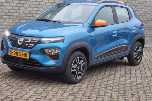 Dacia Spring (2021) thumbnail 3