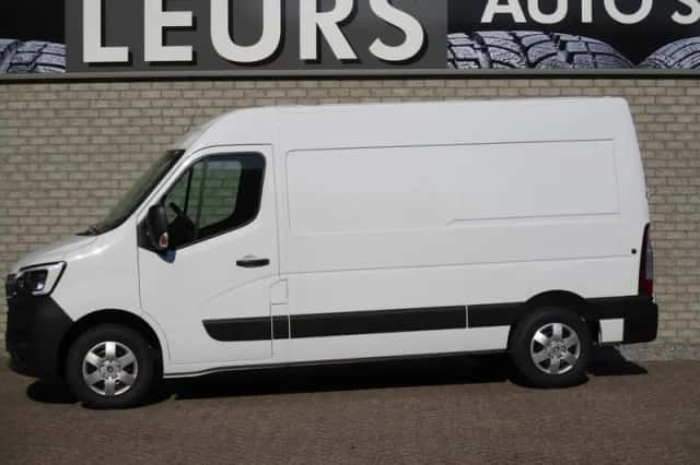 Renault Master (2022) thumbnail 1