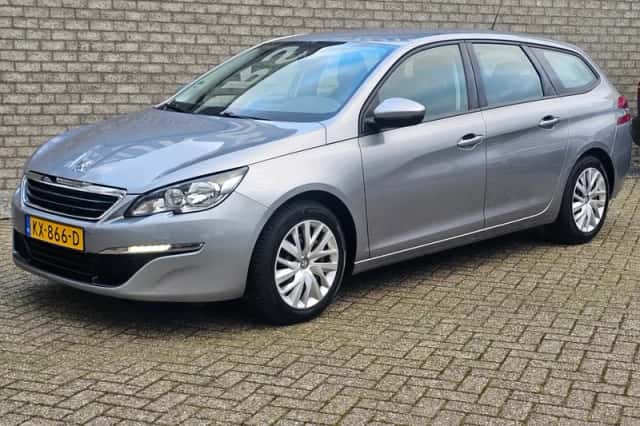 Peugeot 308 (2016) thumbnail 3