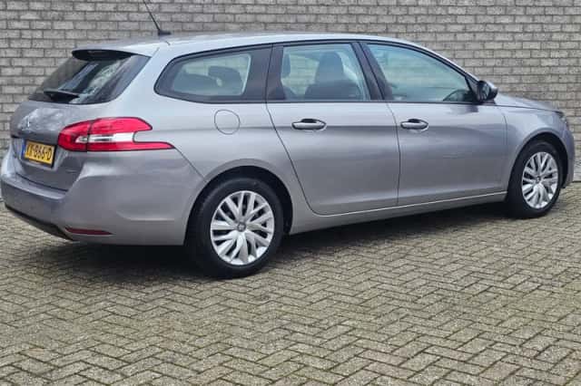 Peugeot 308 (2016) thumbnail 4