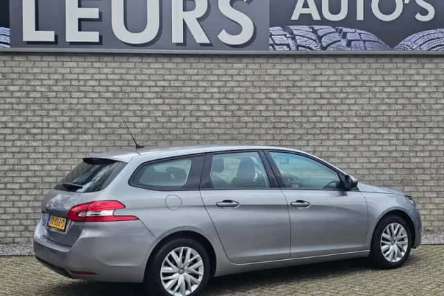 Peugeot 308 (2016) thumbnail 5
