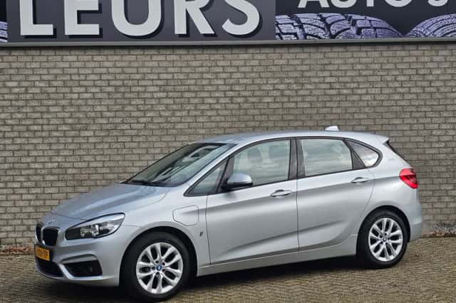 BMW 2-Serie Active Tourer (2017) thumbnail 1