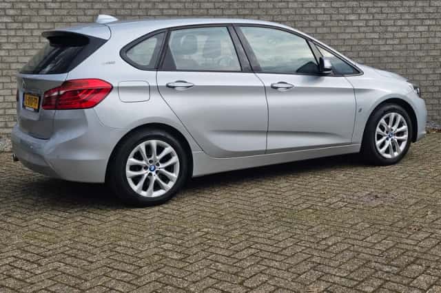 BMW 2-Serie Active Tourer (2017) thumbnail 5
