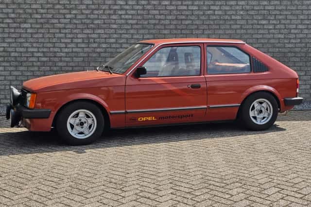 Opel Kadett (1982) thumbnail 2