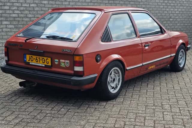 Opel Kadett (1982) thumbnail 6