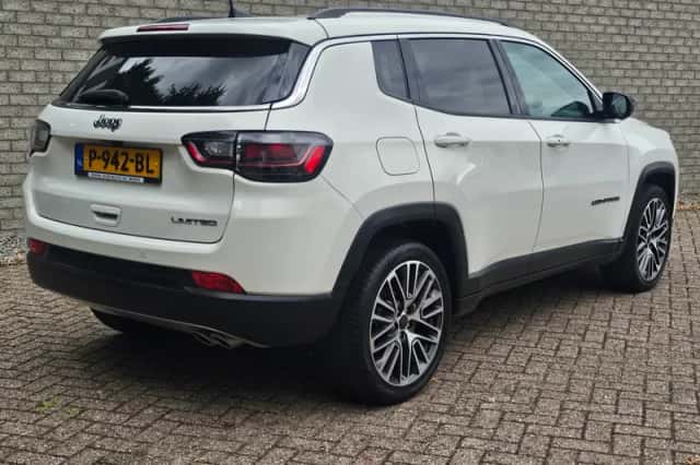 Jeep Compass (2022) thumbnail 6