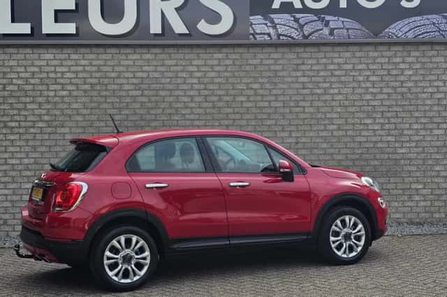 Fiat 500X (2016) thumbnail 4