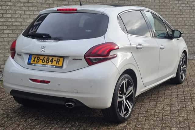 Peugeot 208 (2018) thumbnail 6