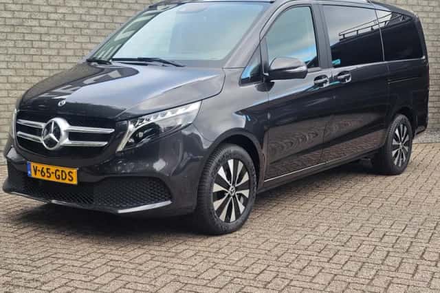 Mercedes-Benz V-Klasse (2024) thumbnail 3
