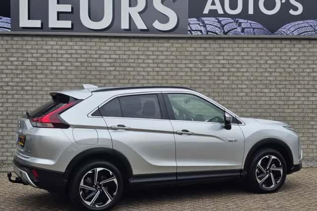 Mitsubishi Eclipse Cross (2023) thumbnail 4