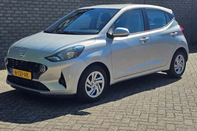 Hyundai i10 (2022) thumbnail 3