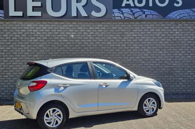 Hyundai i10 (2022) thumbnail 4