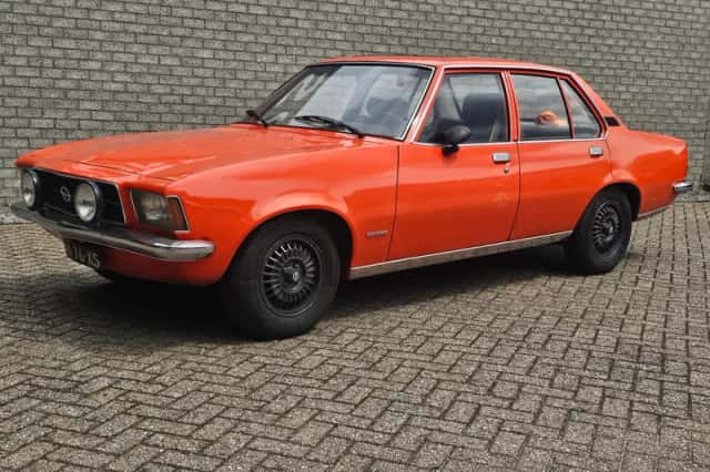 Opel Rekord (1973) thumbnail 2