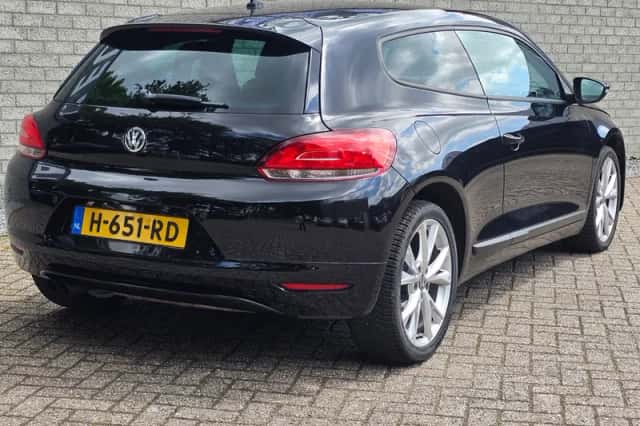 Volkswagen Scirocco (2013) thumbnail 6