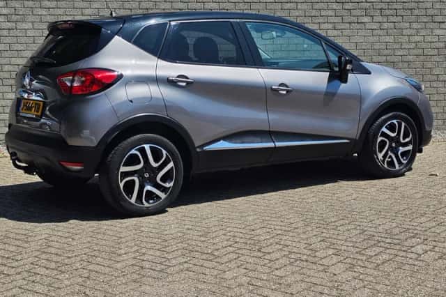Renault Captur (2016) thumbnail 5