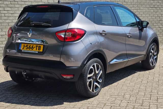 Renault Captur (2016) thumbnail 6