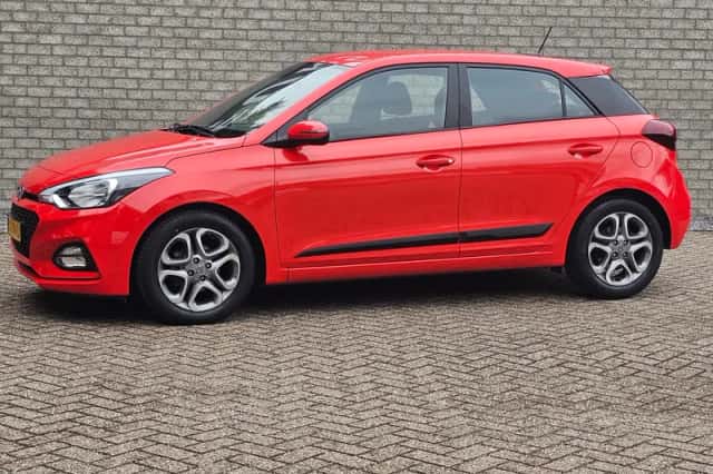 Hyundai i20 (2019) thumbnail 2