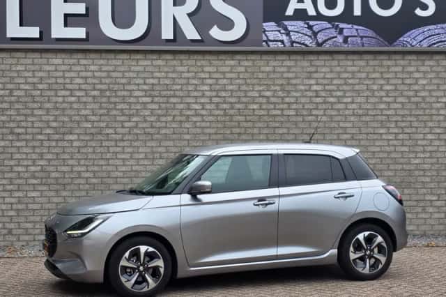 Suzuki Swift (2024) thumbnail 1