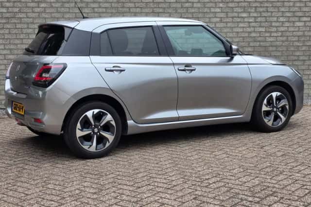 Suzuki Swift (2024) thumbnail 5