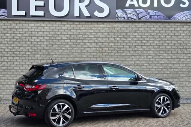 Renault Mégane (2018) thumbnail 4