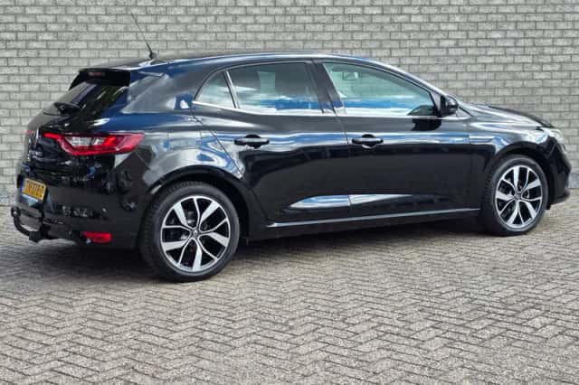 Renault Mégane (2018) thumbnail 5