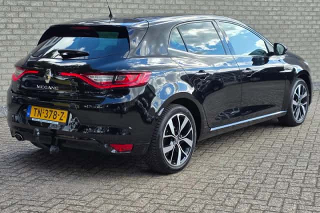 Renault Mégane (2018) thumbnail 6