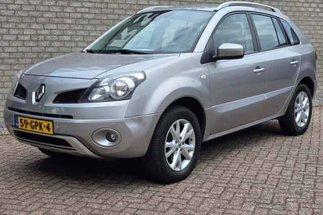 Renault Koleos (2008) thumbnail 3
