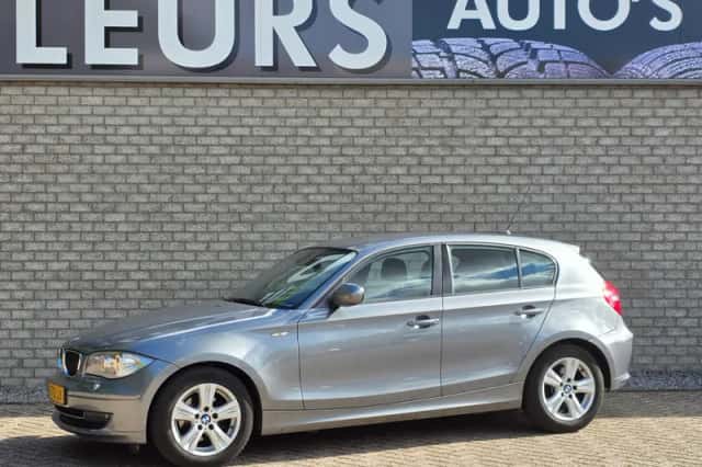 BMW 1-Serie (2011) thumbnail 1