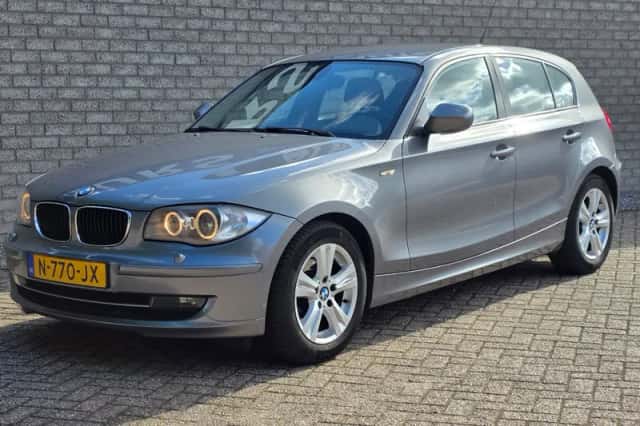 BMW 1-Serie (2011) thumbnail 3